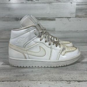 Nike Air‎ Jordan 1 Mid White Wolf Basketball Shoes BQ6472-111 Men Size 8